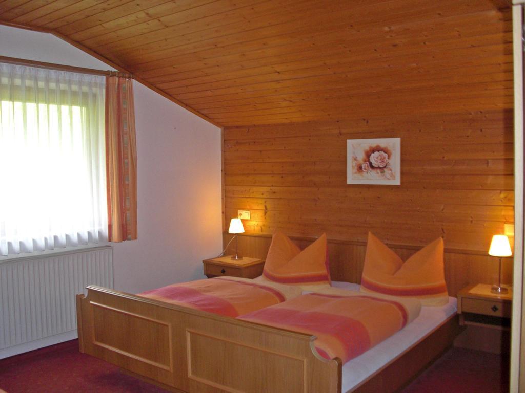 Haus Marita Apartment Sankt Leonhard im Pitztal Room photo